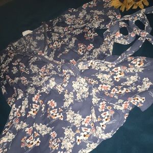 Floral V neck blouse